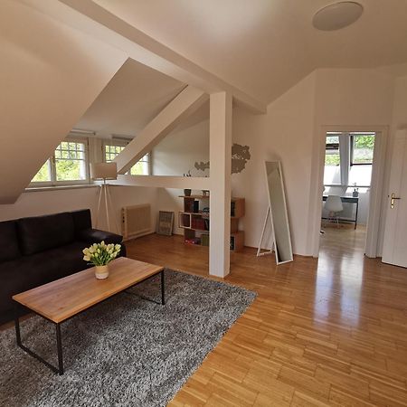 Moderne Dachgeschosswohnung Zentral By Seebnb Velden am Wörthersee Eksteriør bilde