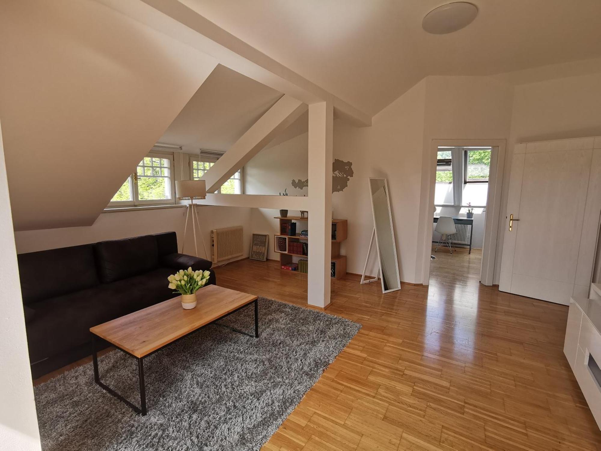 Moderne Dachgeschosswohnung Zentral By Seebnb Velden am Wörthersee Eksteriør bilde