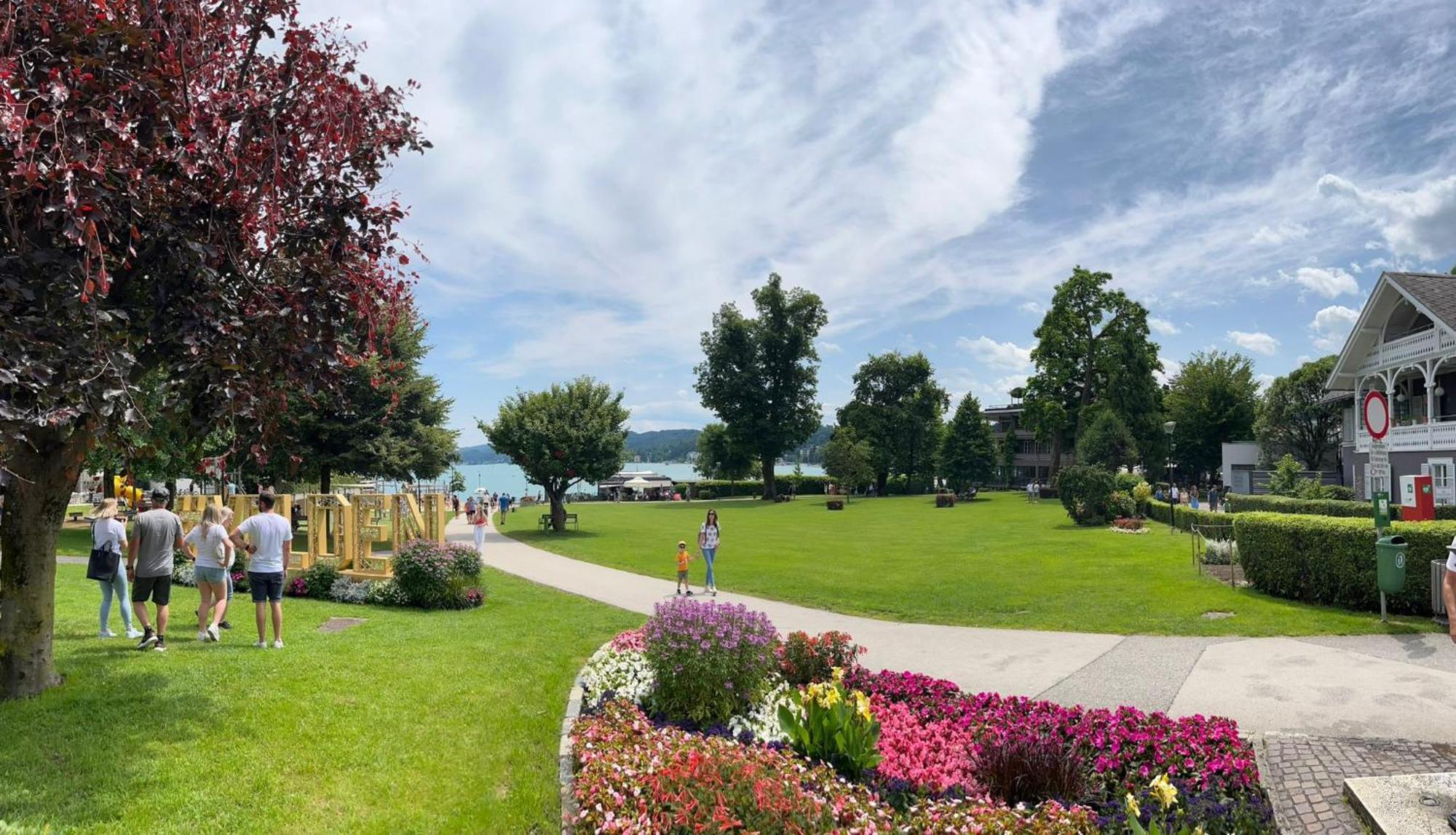 Moderne Dachgeschosswohnung Zentral By Seebnb Velden am Wörthersee Eksteriør bilde